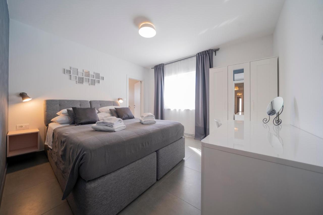 Villa Dreams Brisevo Buitenkant foto